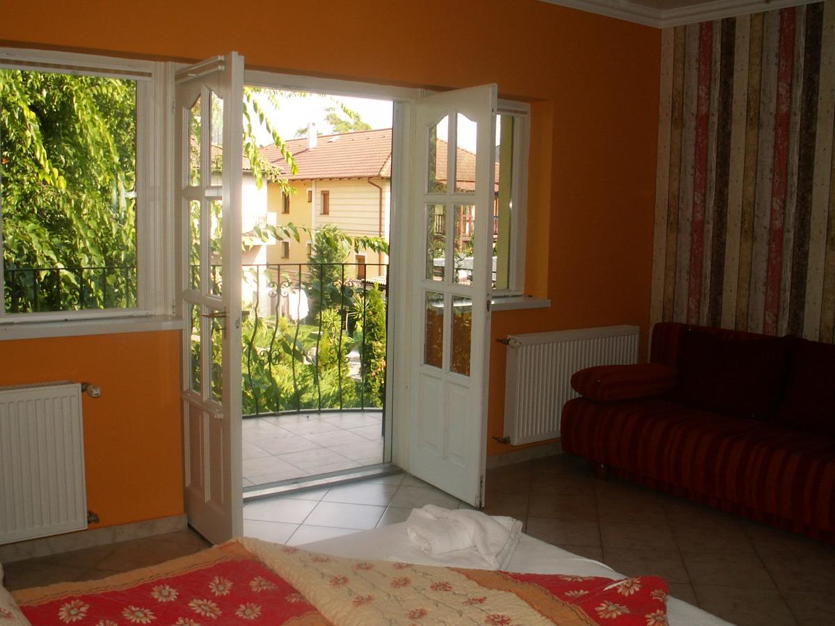 שיופוק Villa Margarita חדר תמונה